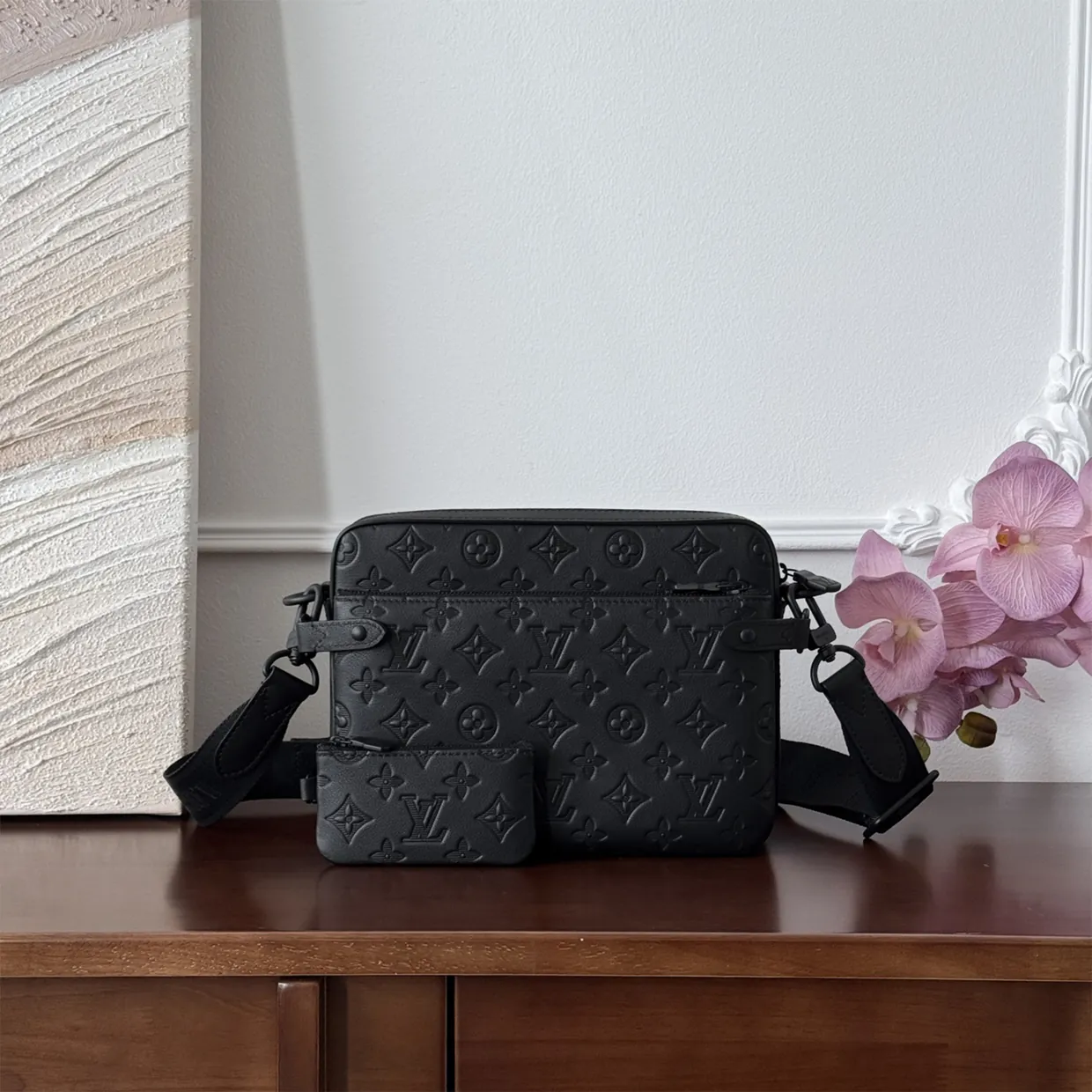 Trio Messenger