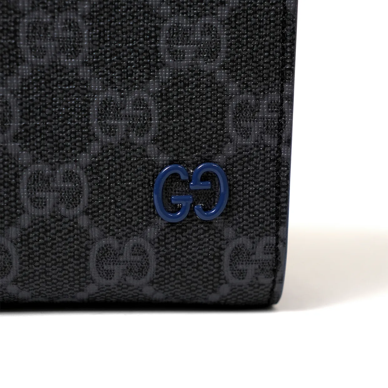 Bi-color Small Pouch