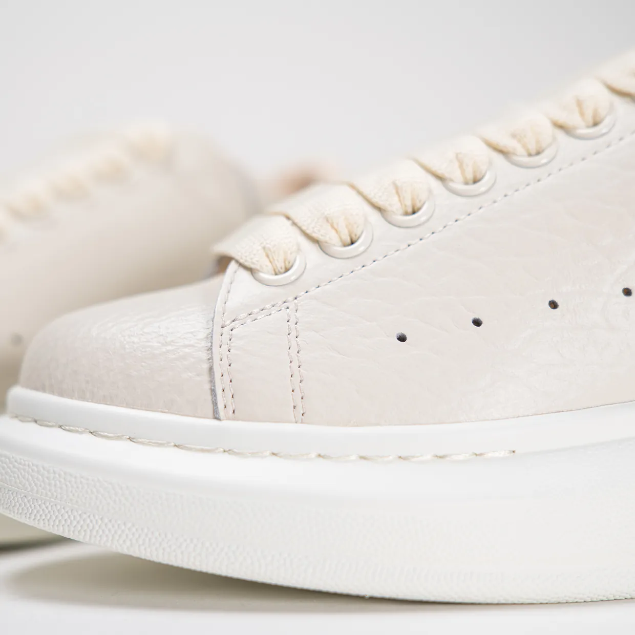 Oversized Low-Top Sneaker