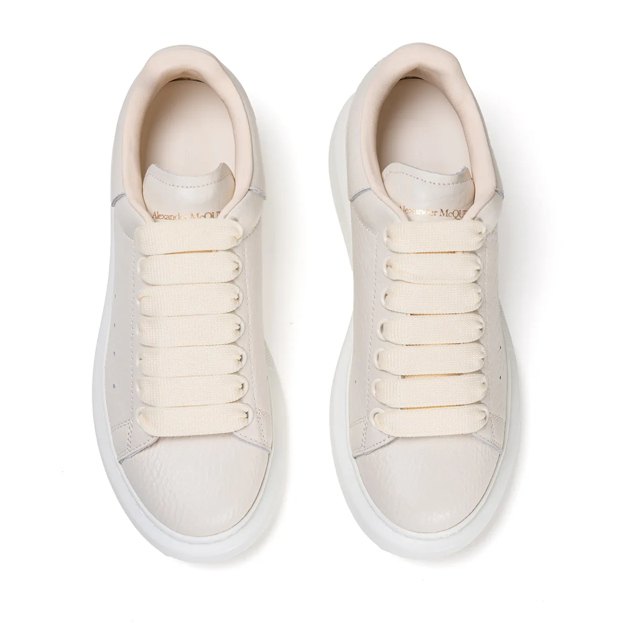 Oversized Low-Top Sneaker