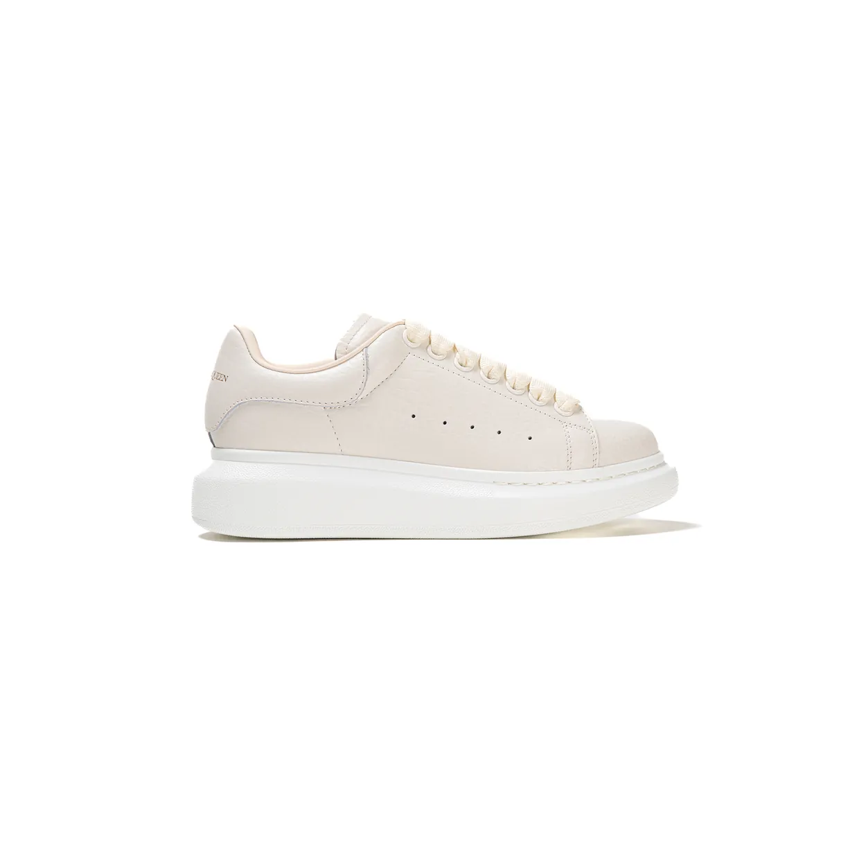 Oversized Low-Top Sneaker
