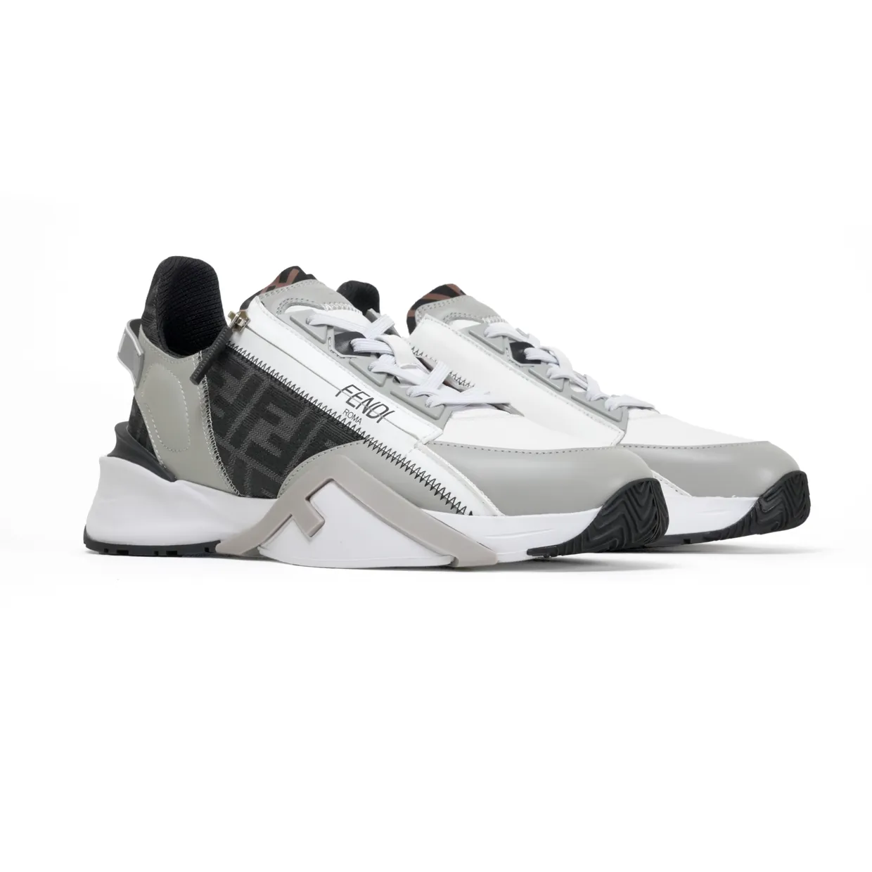 Flow Sneakers