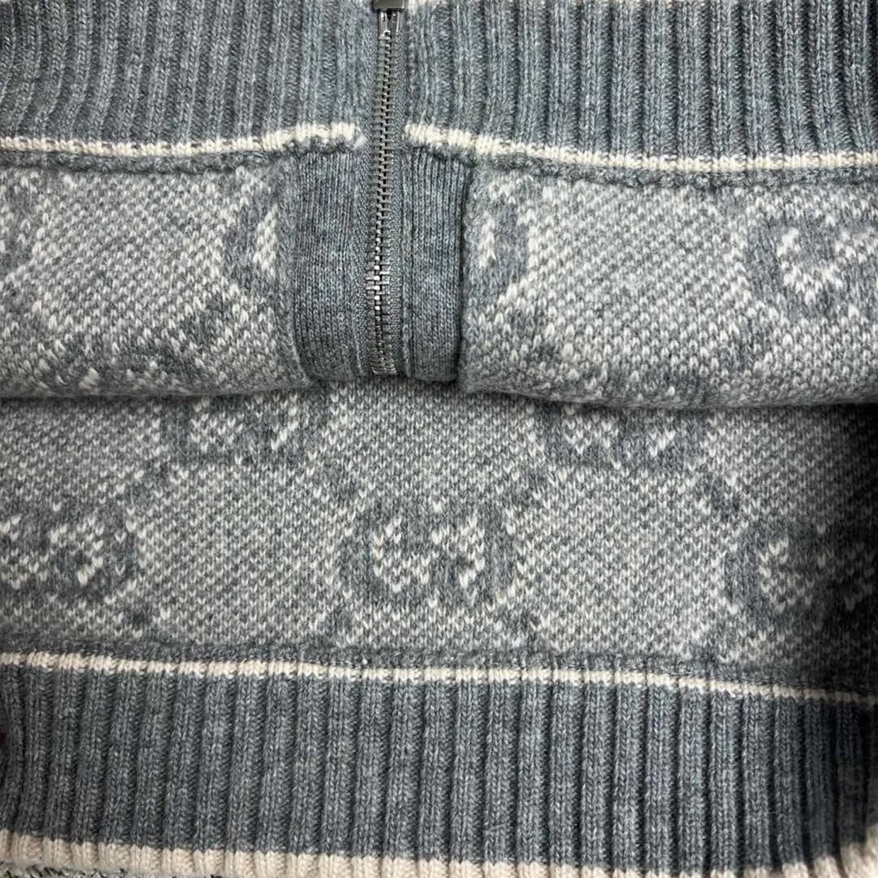 GG Bouclé Stitch Jacquard Cardigan