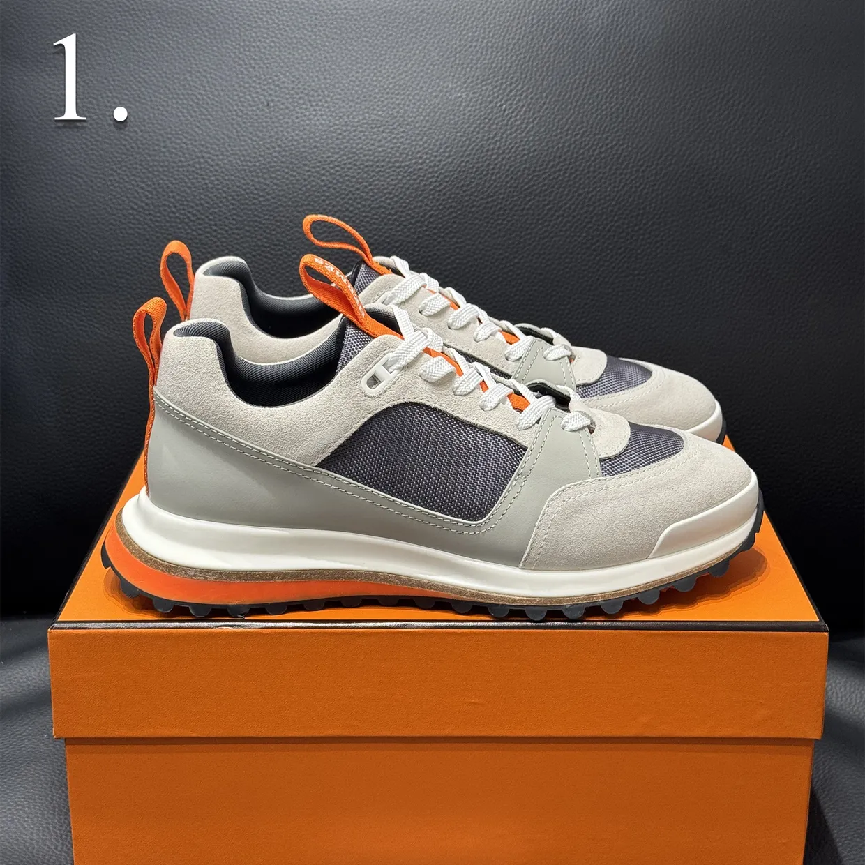 Leader Sneaker