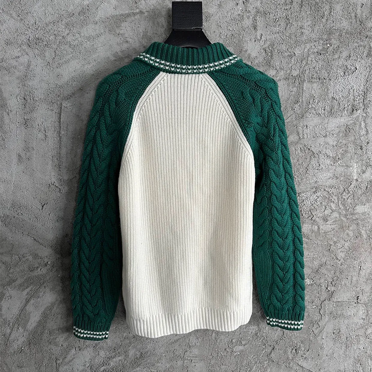 Cashmere‑Blend Cable Knit Zip Jumper