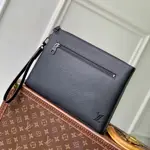 Take Off Pouch