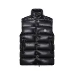 Tibb Vest in Black