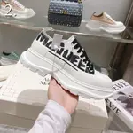 Tread Slick Low Lace Up