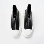 Zip Tread Slick boots